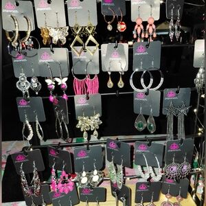 *NWT* PAPARAZZI *CLEARANCE* $1/ EACH, build A Bundle Lets Make A Deal !😊